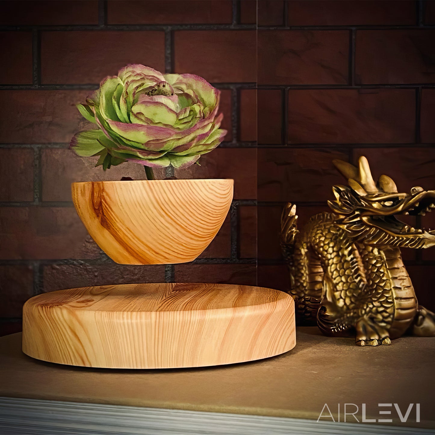 AirLevi™ Round Base Flying Wood